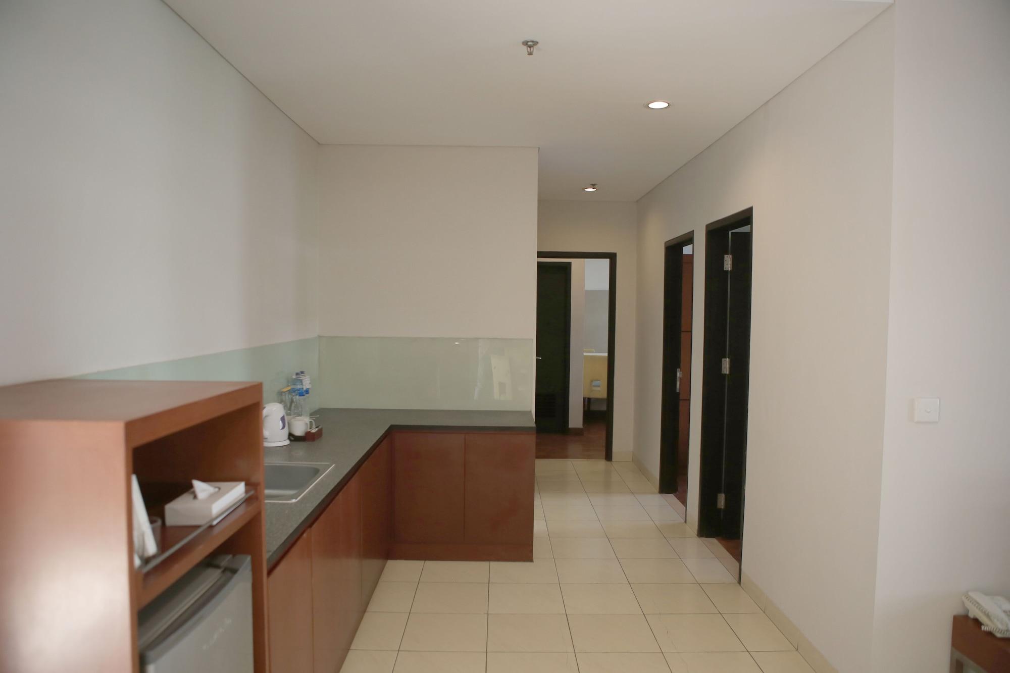 Grand Kuta Hotel And Residence Legian Dış mekan fotoğraf