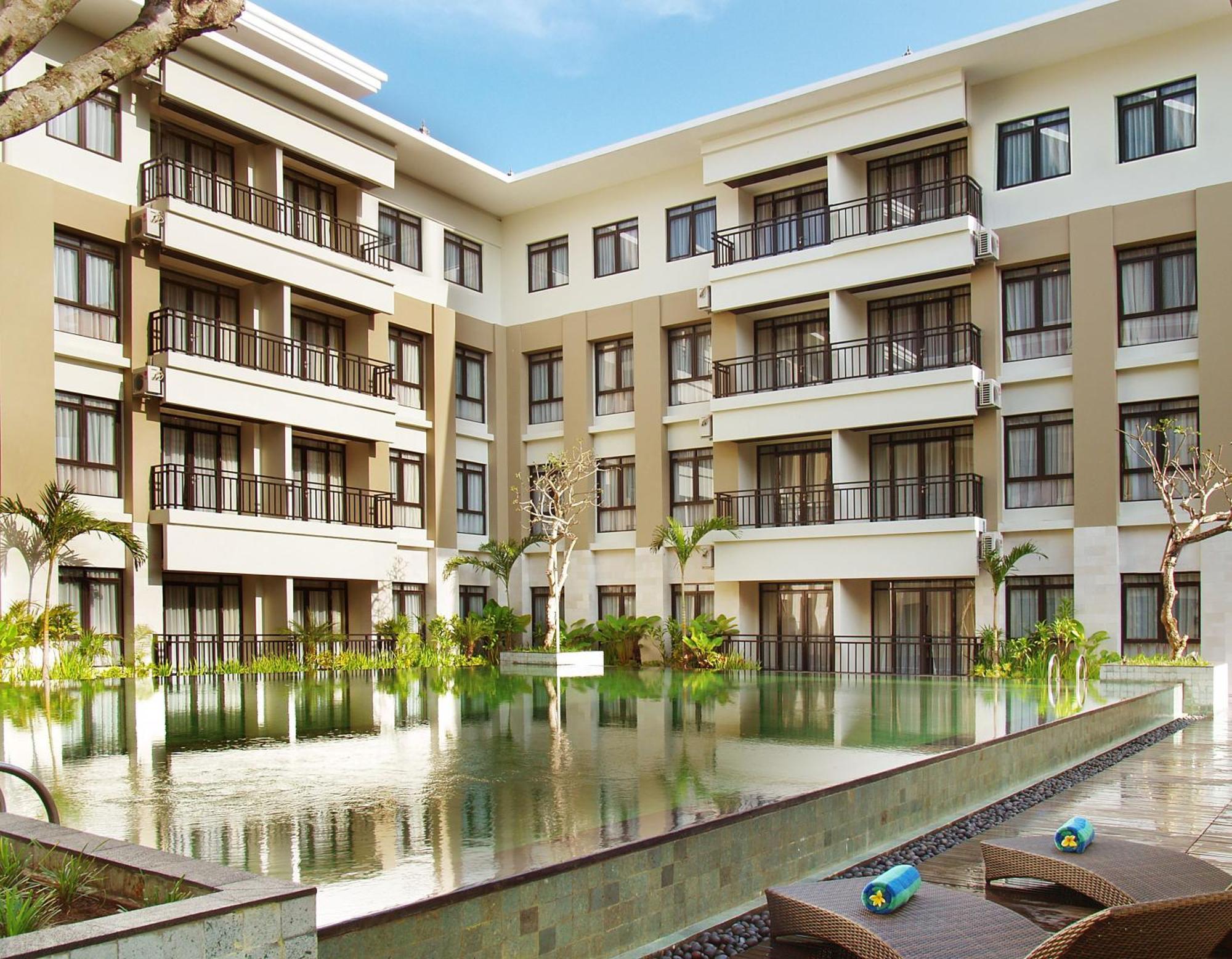 Grand Kuta Hotel And Residence Legian Dış mekan fotoğraf